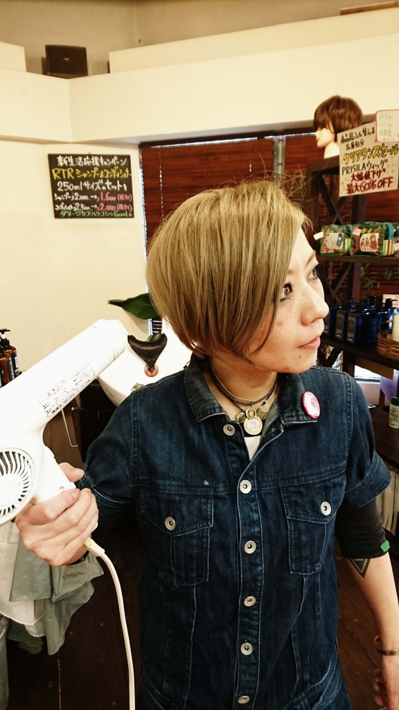 髪を乾かすだけじゃない！？ドライヤーの活用法★